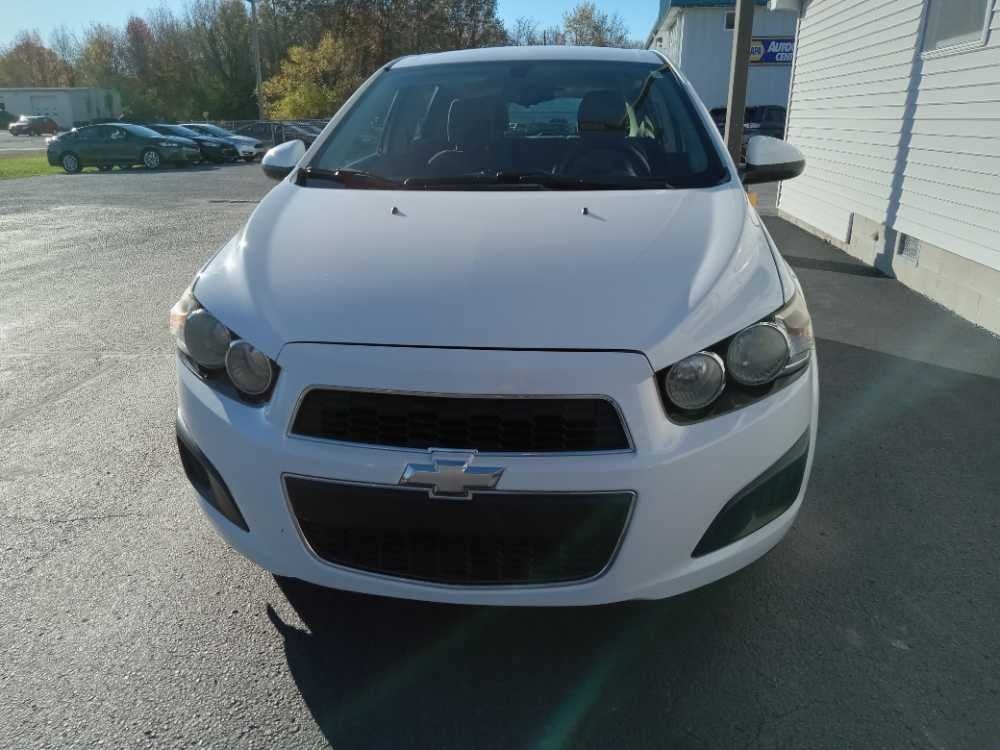 CHEVROLET SONIC LS