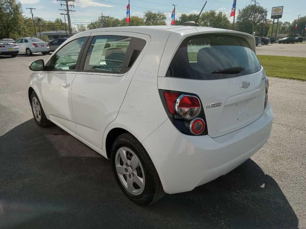 CHEVROLET SONIC LS
