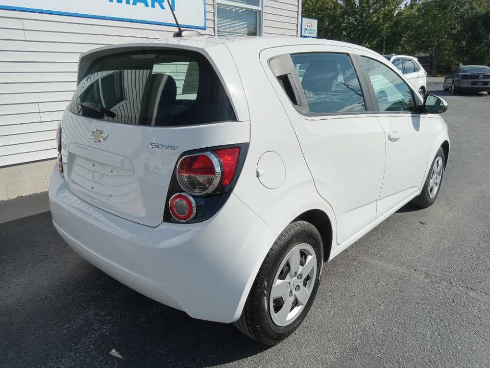 CHEVROLET SONIC LS