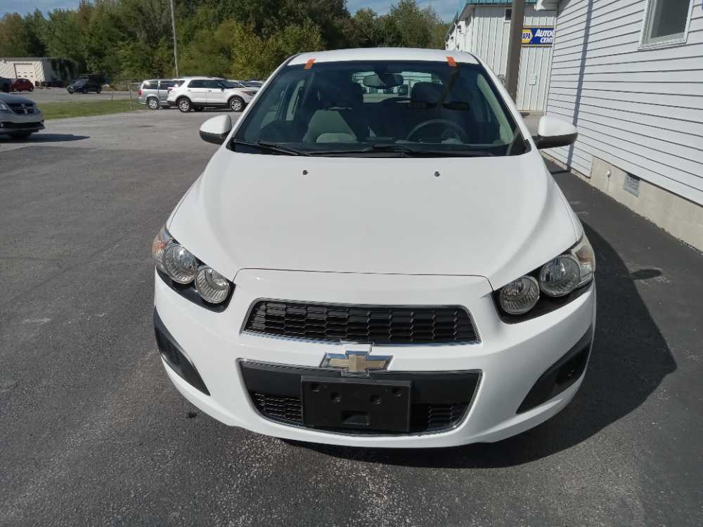 CHEVROLET SONIC LS
