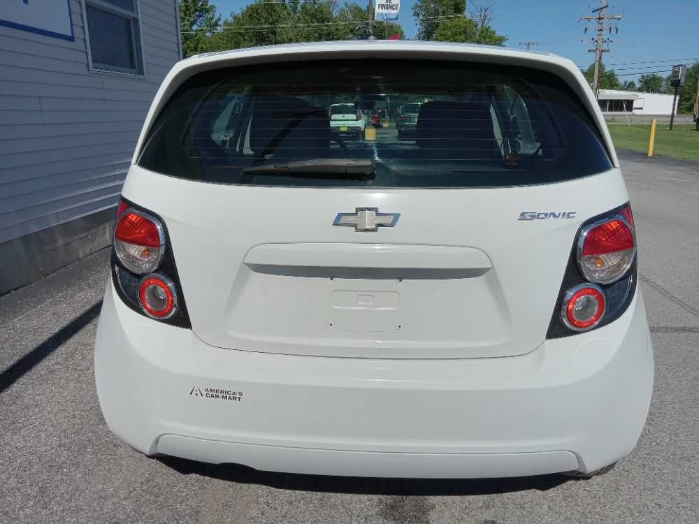 CHEVROLET SONIC LS