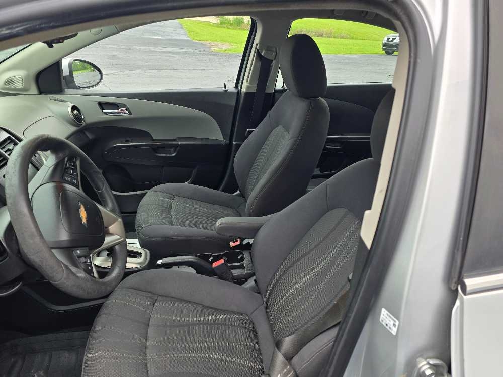 CHEVROLET SONIC LT