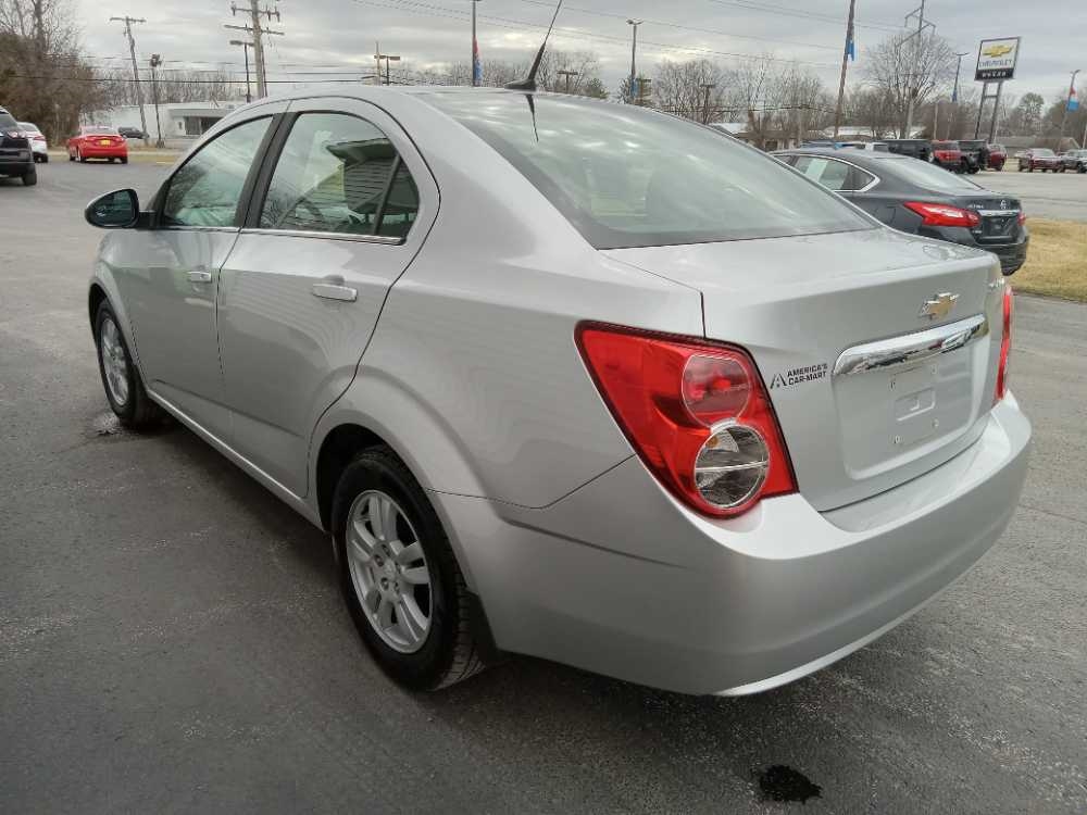 CHEVROLET SONIC LT