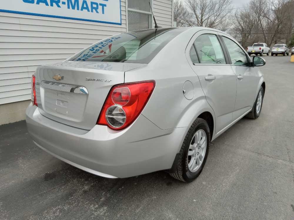 CHEVROLET SONIC LT