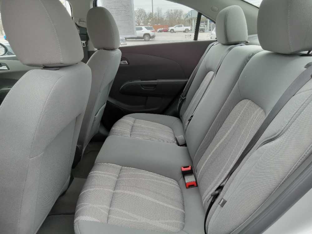 CHEVROLET SONIC LT