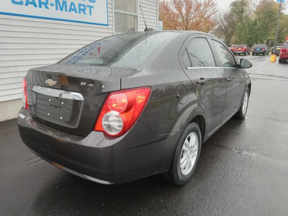 CHEVROLET SONIC LT