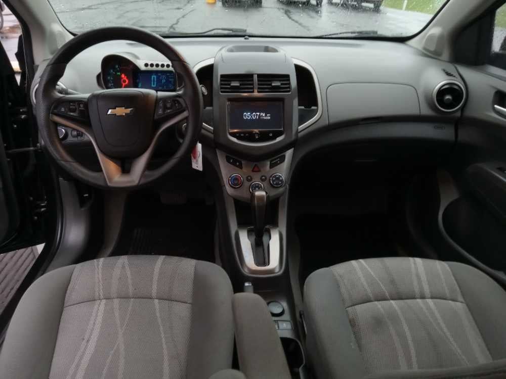 CHEVROLET SONIC LT