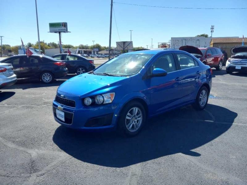 2016 Chevrolet Sonic LT's photo