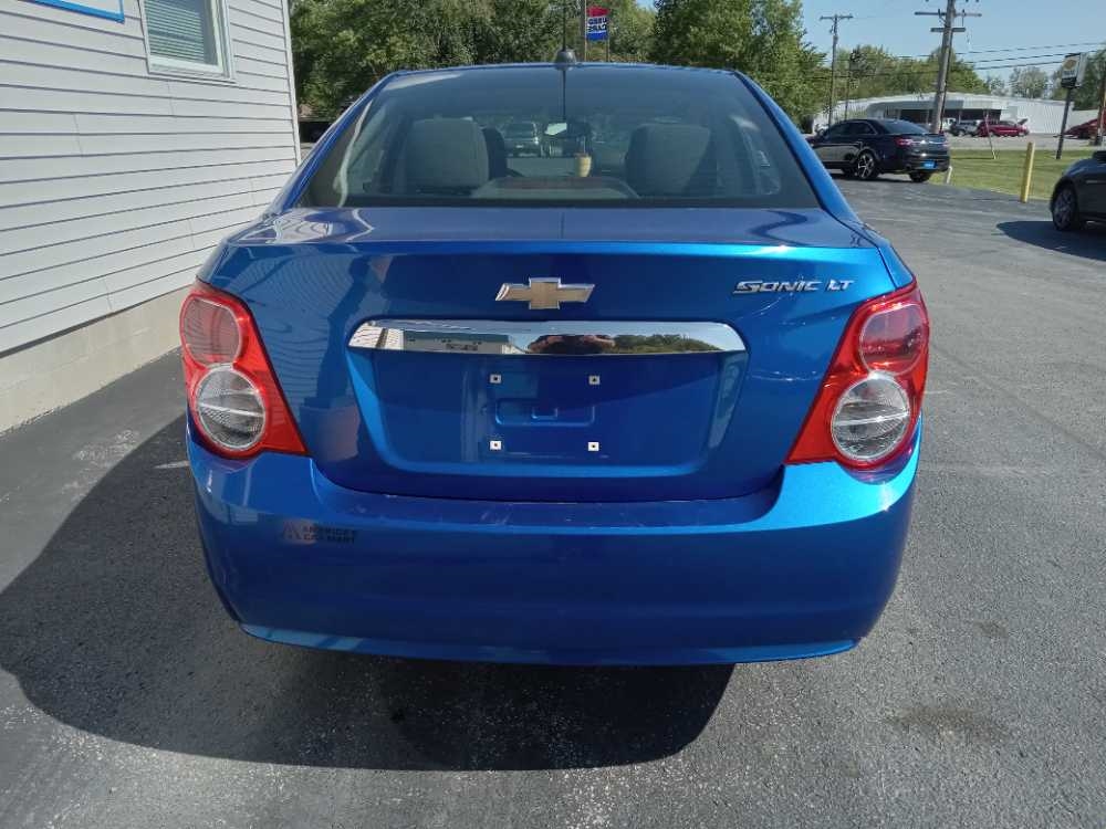 CHEVROLET SONIC LT
