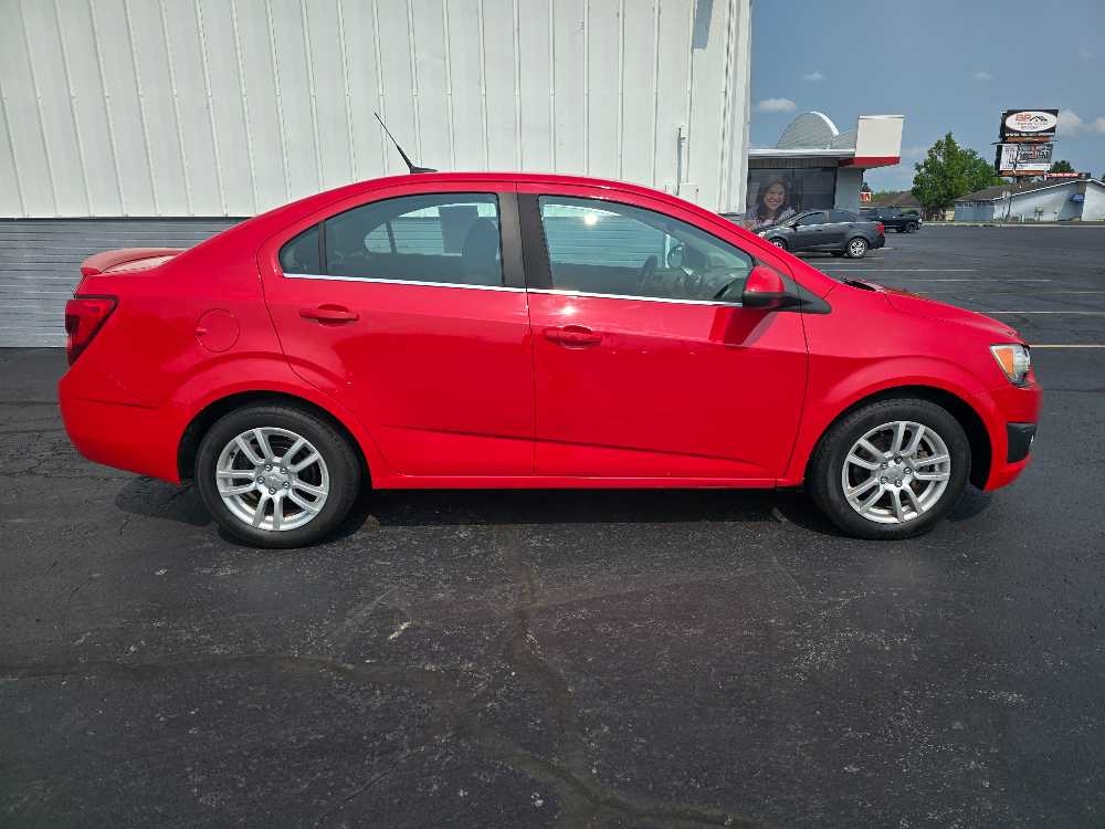 CHEVROLET SONIC LT
