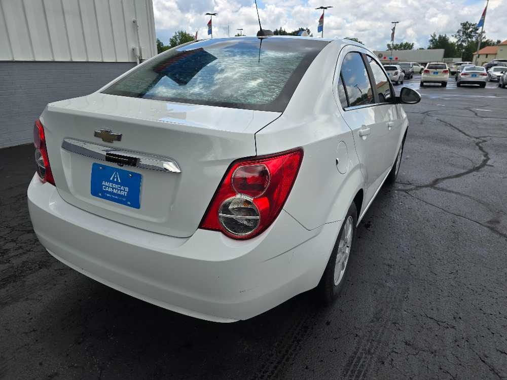 CHEVROLET SONIC LT