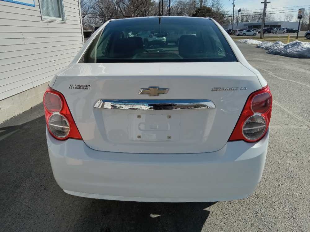 CHEVROLET SONIC LT