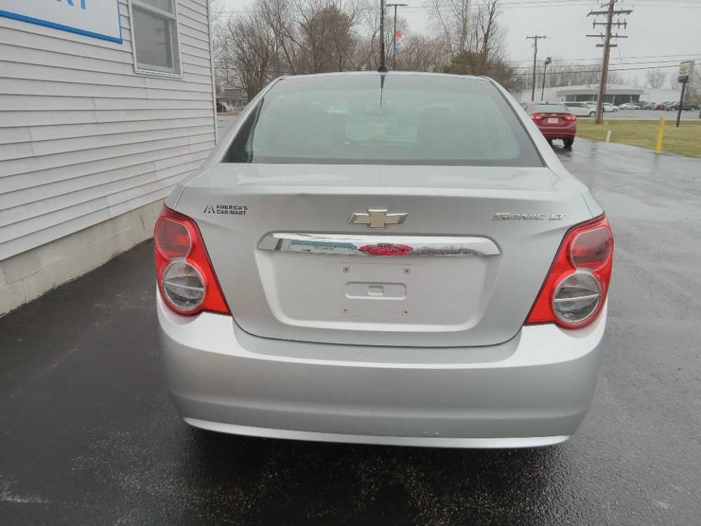 CHEVROLET SONIC LT