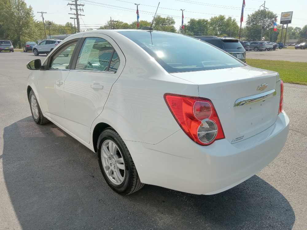 CHEVROLET SONIC LT