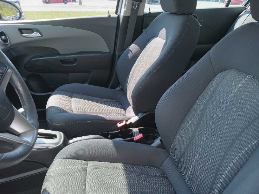 CHEVROLET SONIC LT