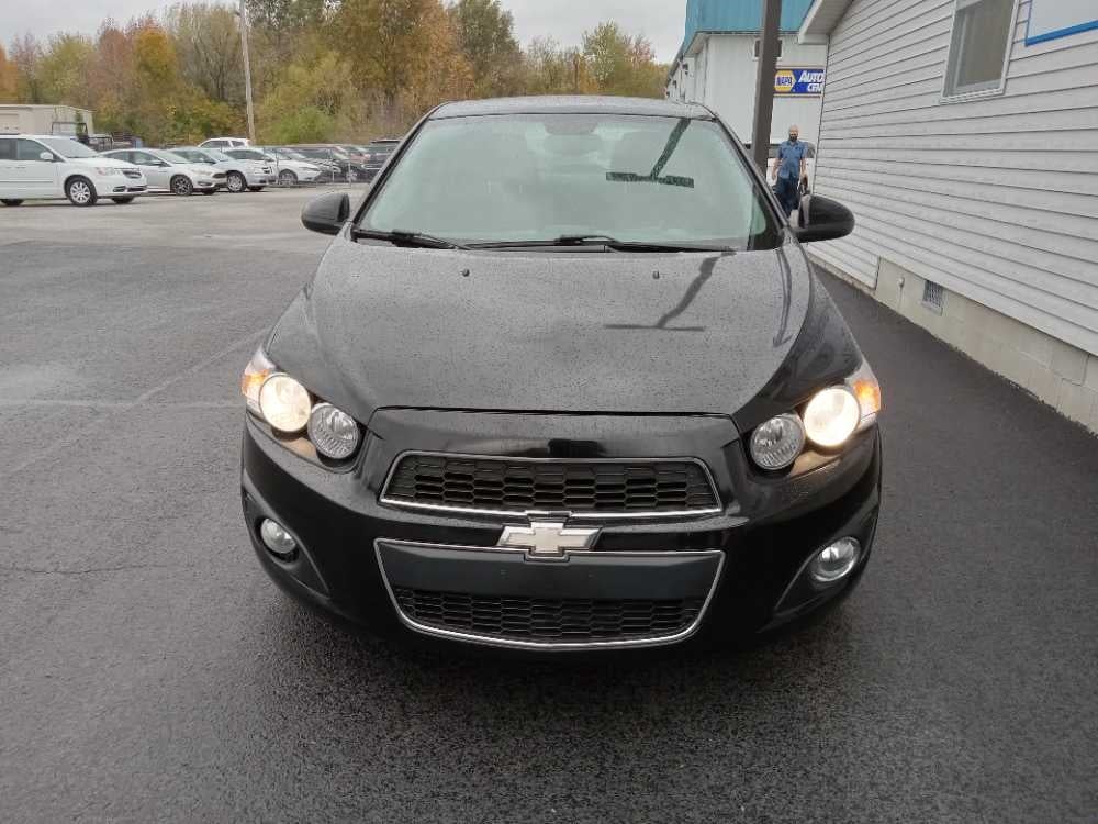 CHEVROLET SONIC LT