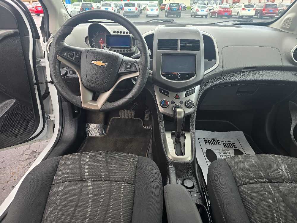 CHEVROLET SONIC LT