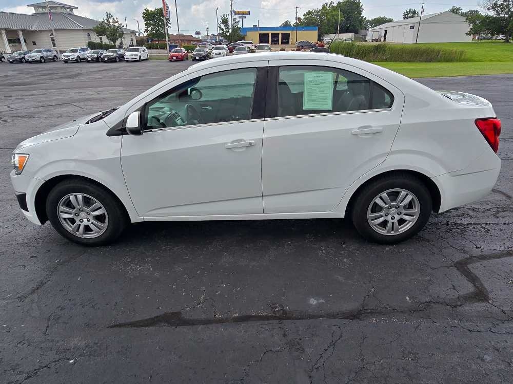 CHEVROLET SONIC LT