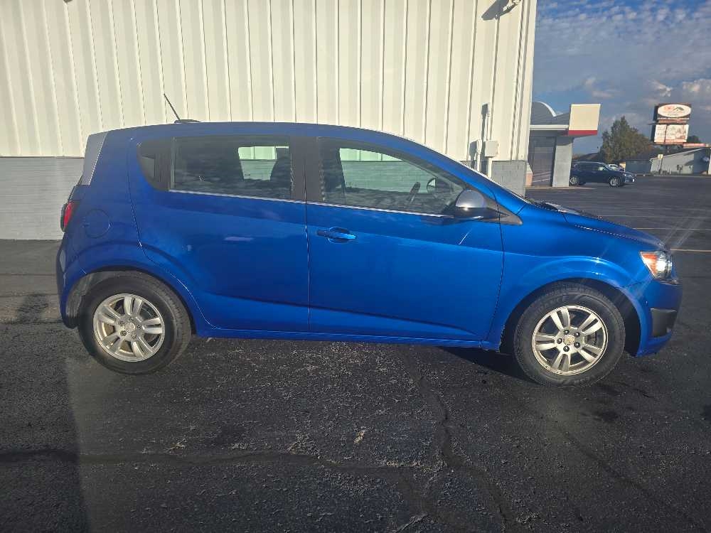 CHEVROLET SONIC LT