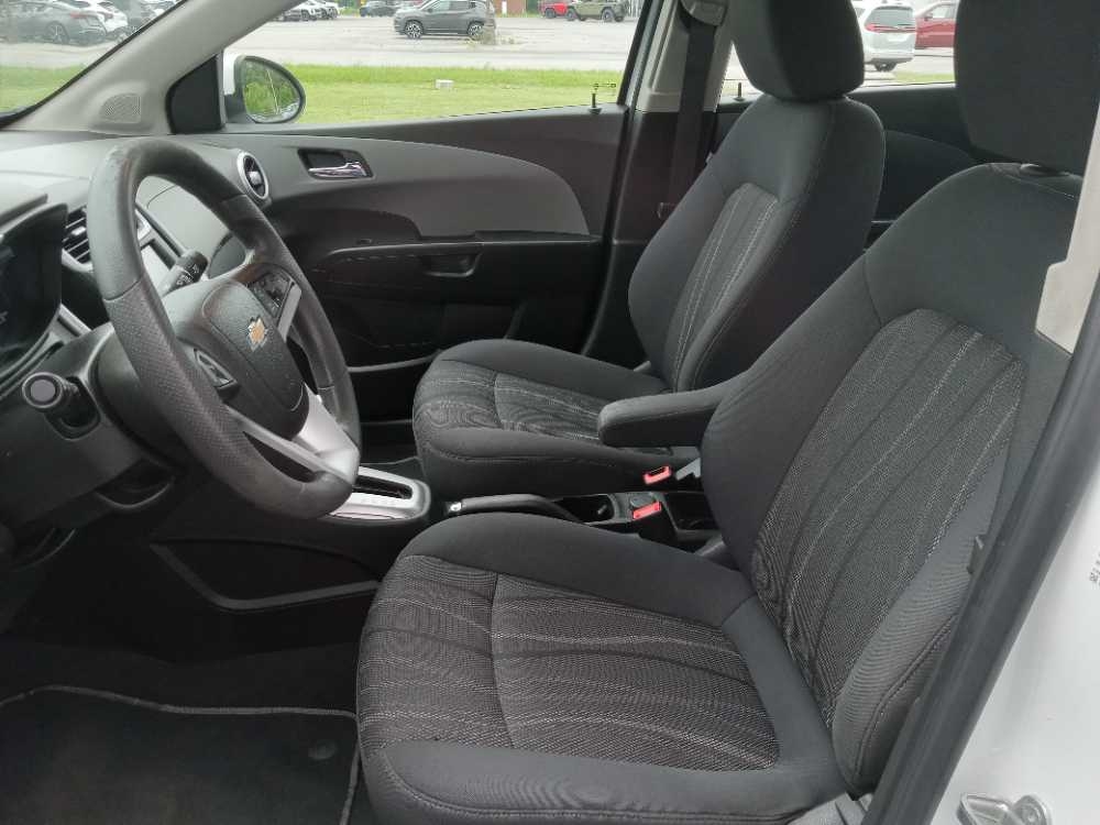 CHEVROLET SONIC LT