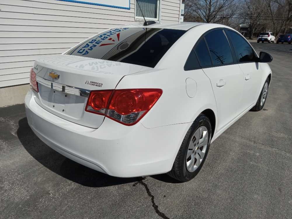 CHEVROLET CRUZE 1LS