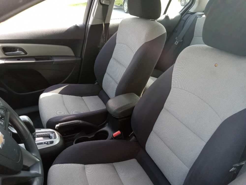 CHEVROLET CRUZE 1LS