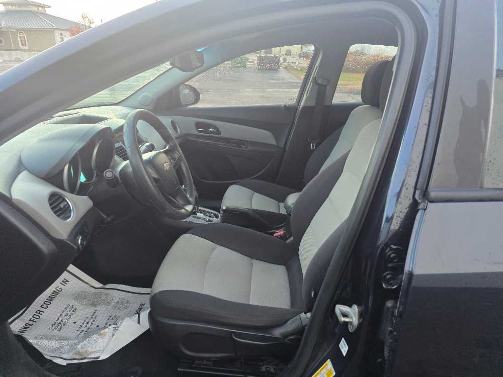 CHEVROLET CRUZE 1LS