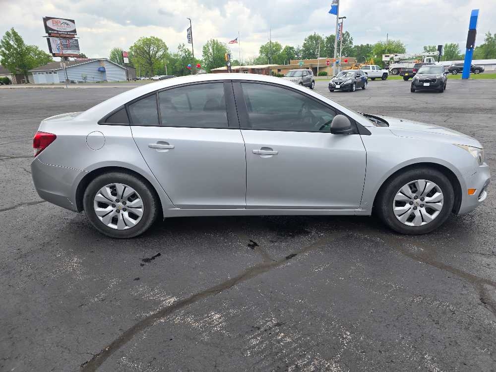 CHEVROLET CRUZE 1LS