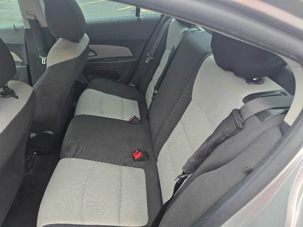 CHEVROLET CRUZE 1LS