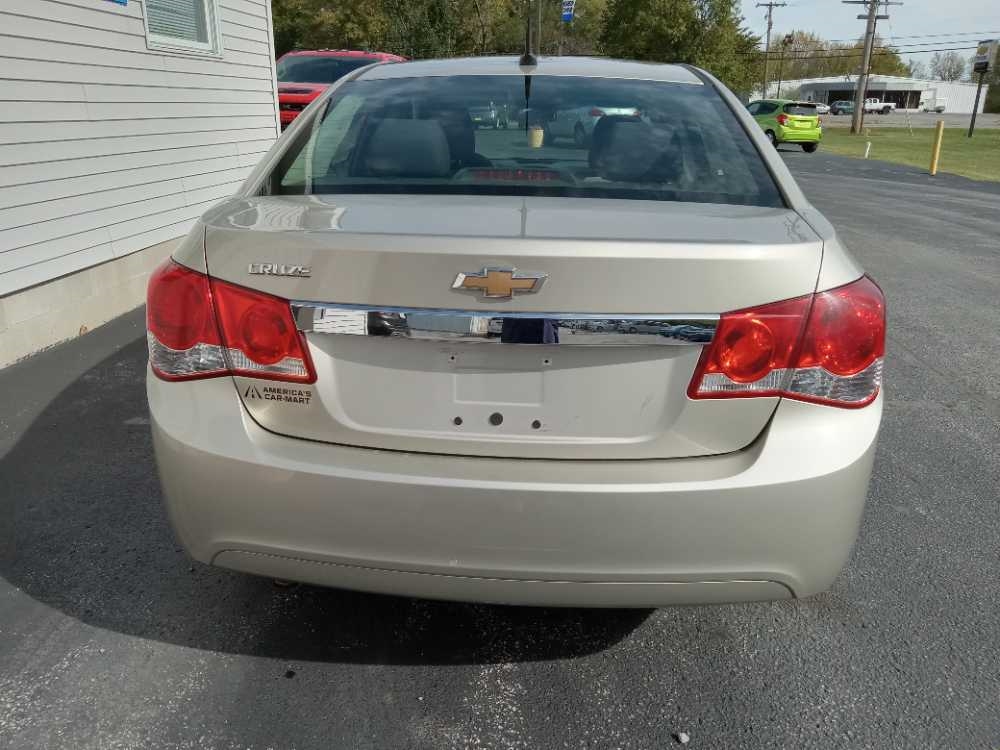 CHEVROLET CRUZE 1LS