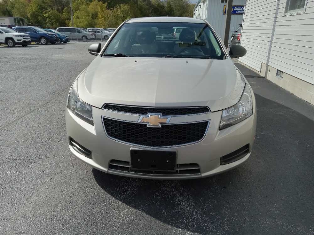 CHEVROLET CRUZE 1LS