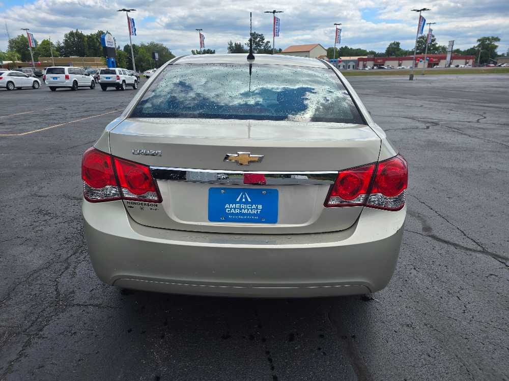 CHEVROLET CRUZE 1LS