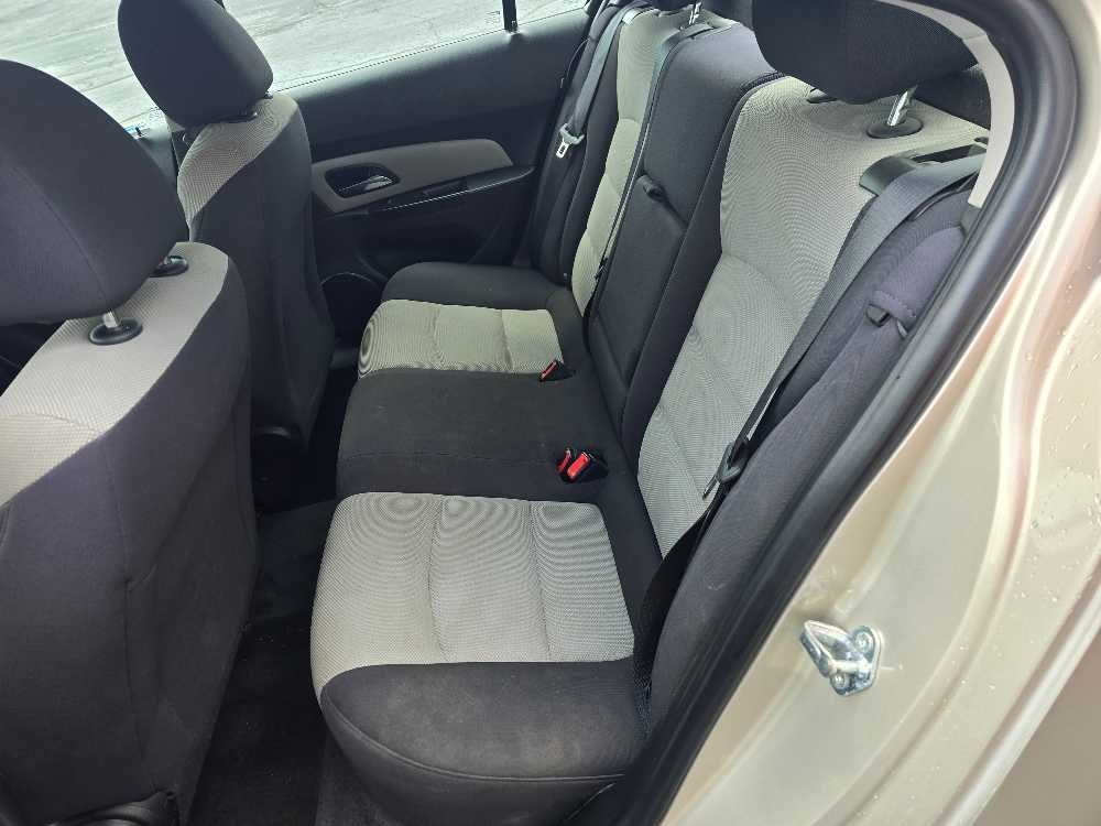 CHEVROLET CRUZE 1LS