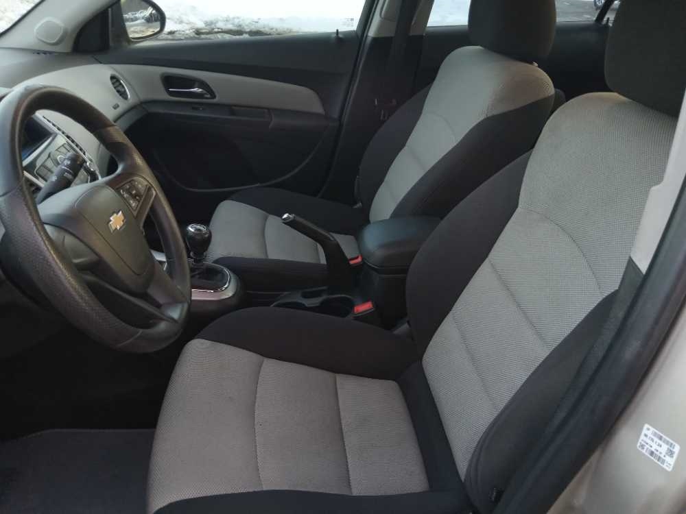 CHEVROLET CRUZE 1LS