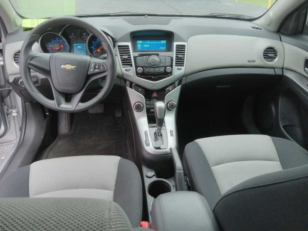 CHEVROLET CRUZE LIMITED LS