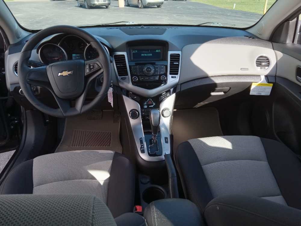 CHEVROLET CRUZE LIMITED LS