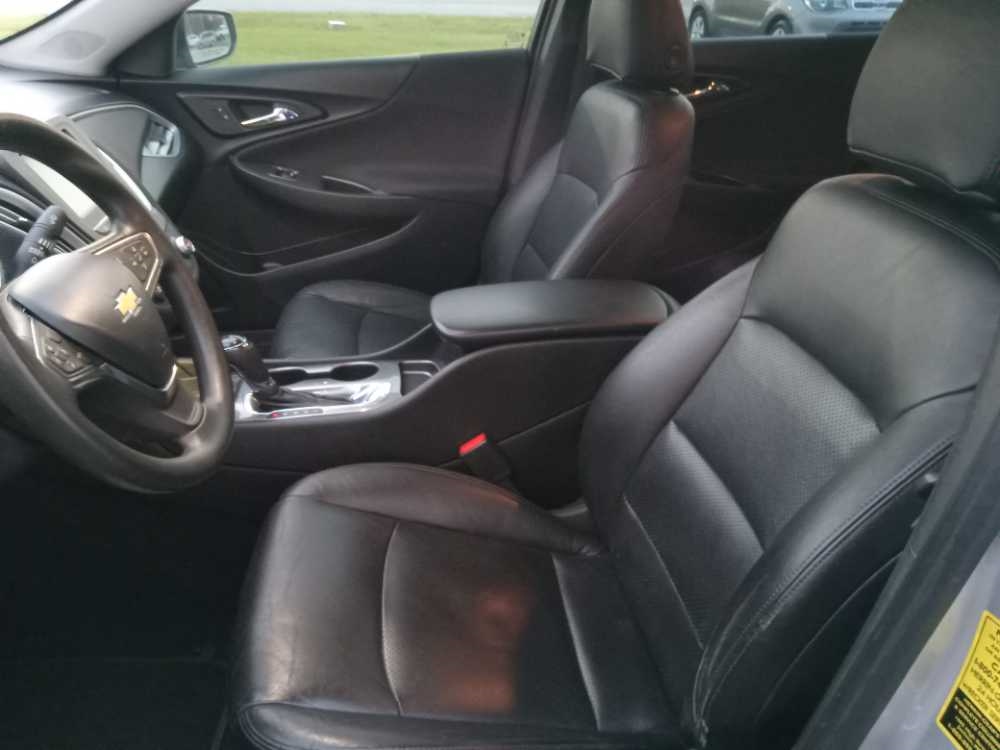 CHEVROLET MALIBU LS (1LS)