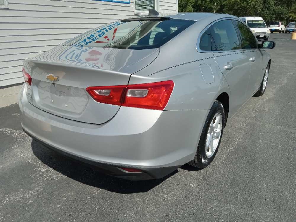 CHEVROLET MALIBU LS (1LS)
