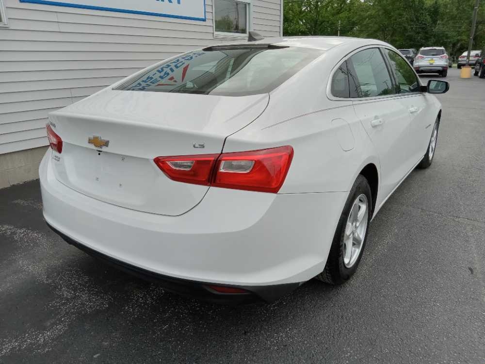 CHEVROLET MALIBU LS (1LS)