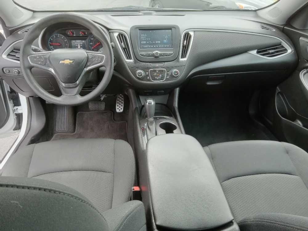CHEVROLET MALIBU LS (1LS)