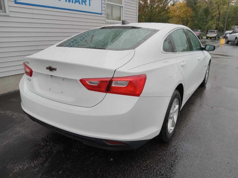 CHEVROLET MALIBU LS (1LS)