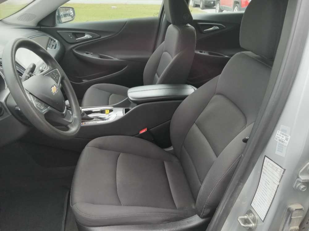 CHEVROLET MALIBU LT (1LT)