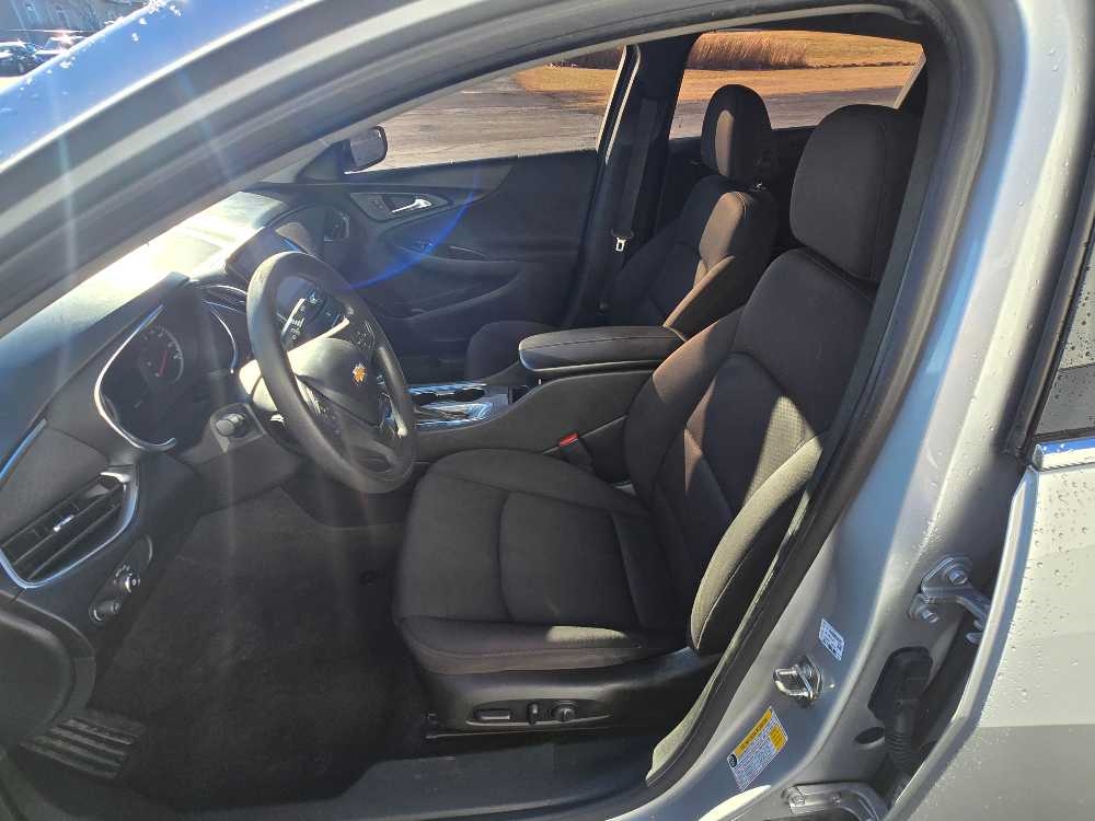 CHEVROLET MALIBU LT (2FL)