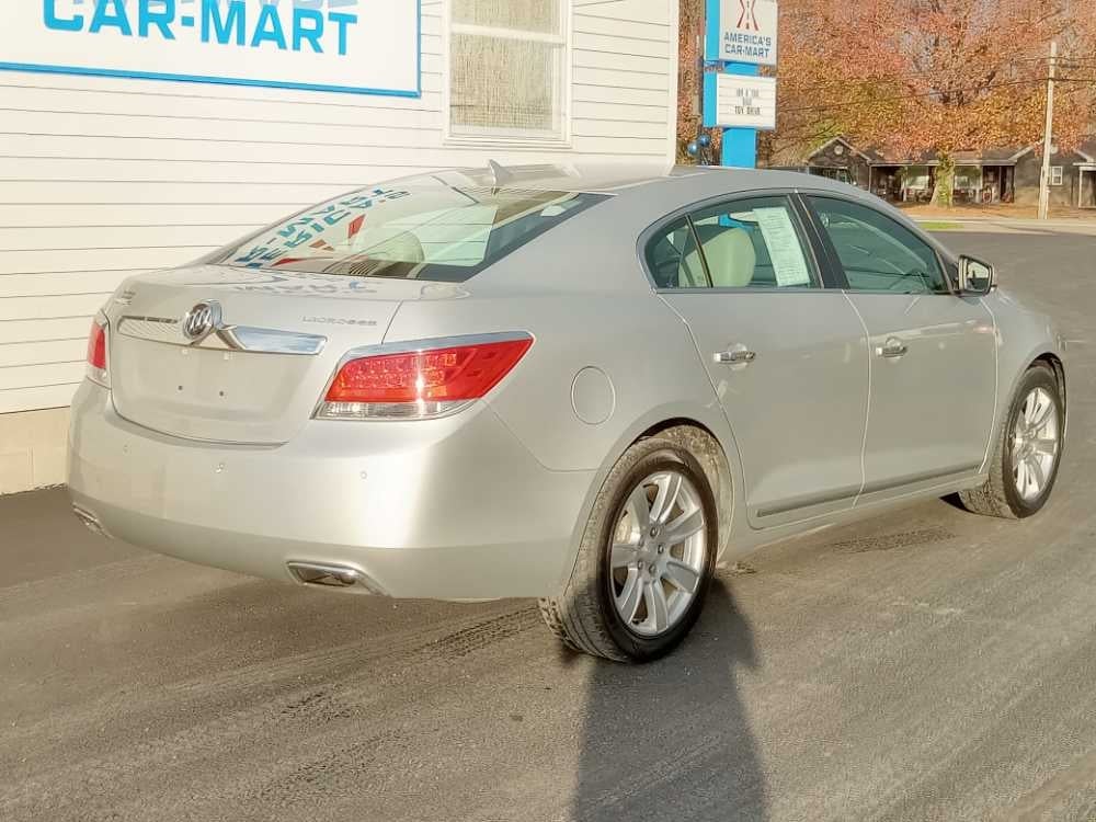 BUICK LACROSSE PREMIUM 1