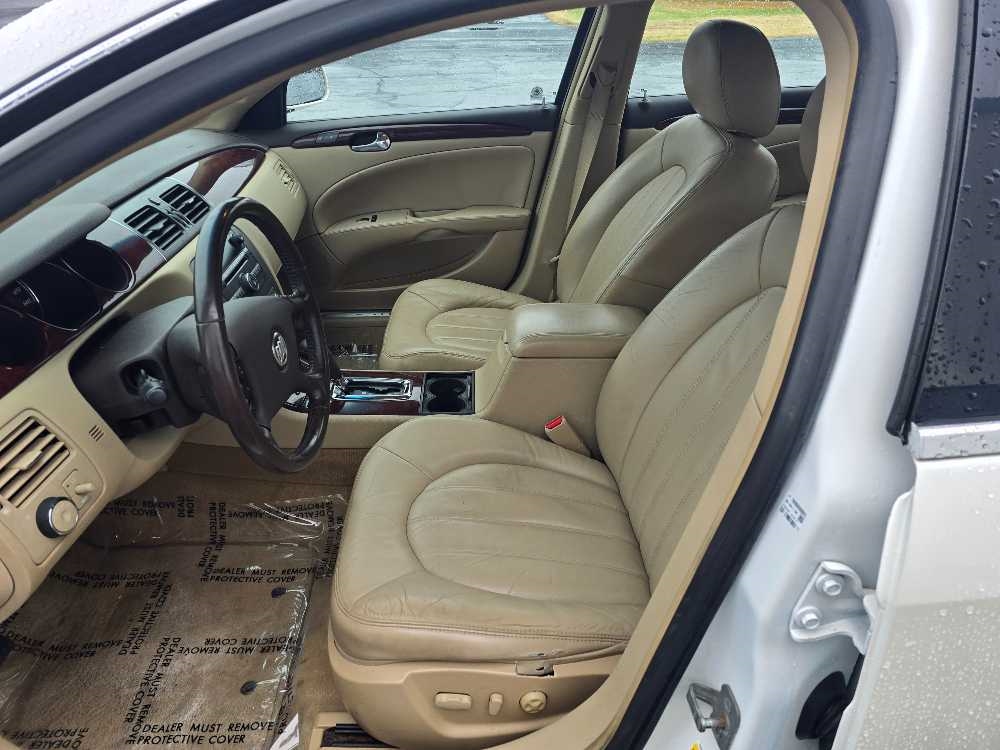 BUICK LUCERNE CXL-3 ULTRA