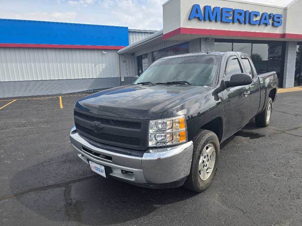 2013 CHEVROLET SILVERADO LT