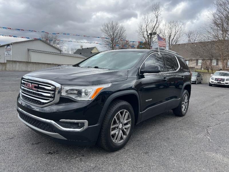 2017 GMC Acadia SL's photo