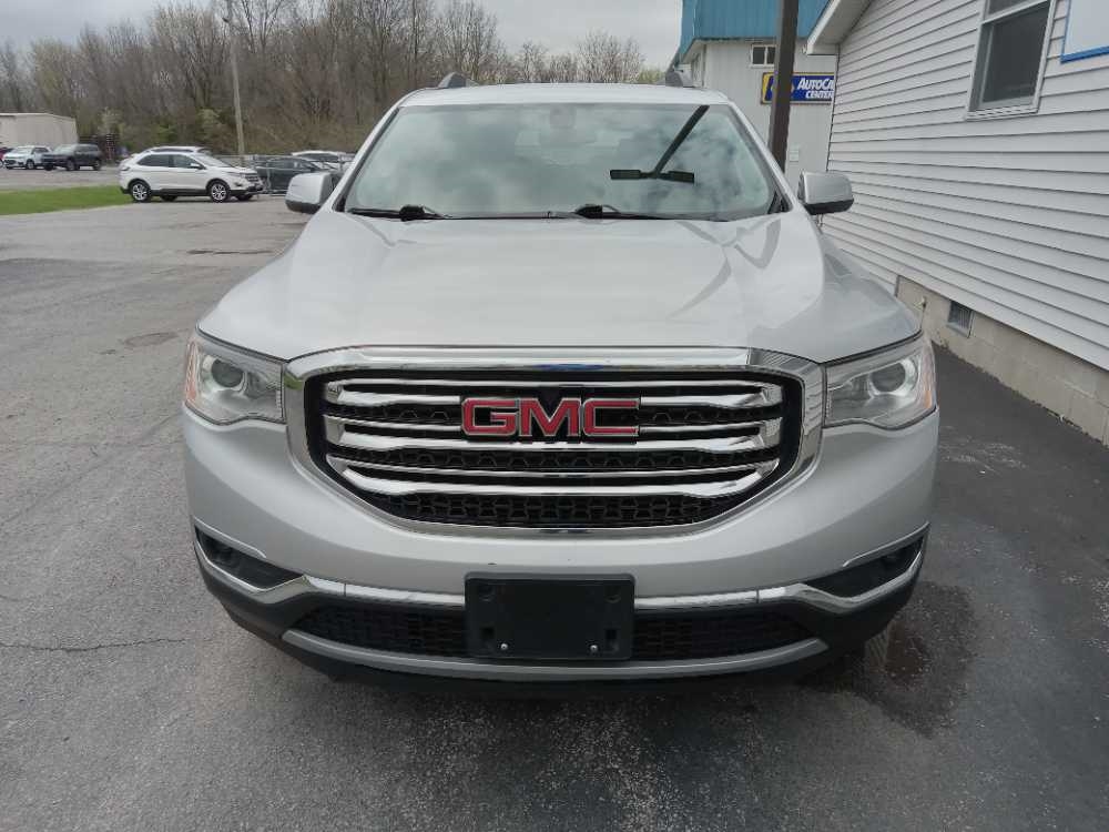 GMC ACADIA SLT1