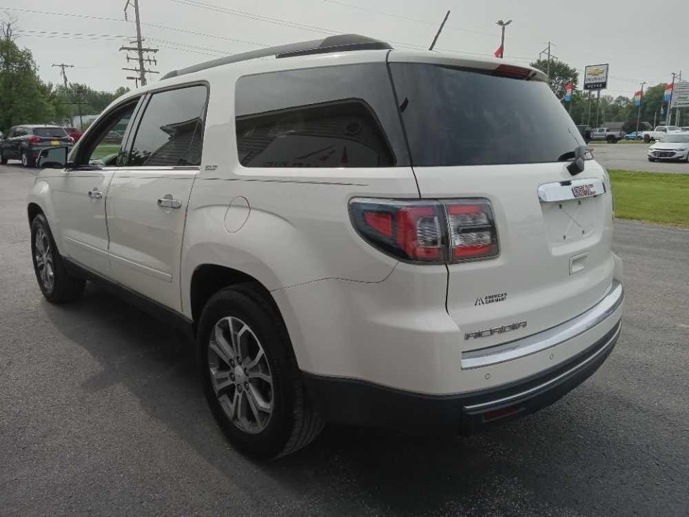 GMC ACADIA SLT1
