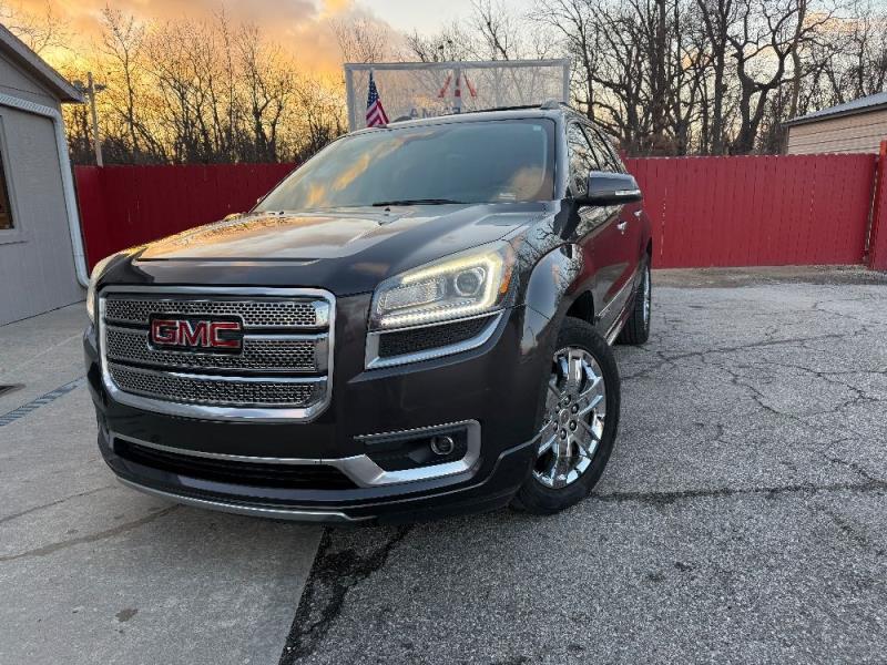 2016 GMC Acadia Denali's photo